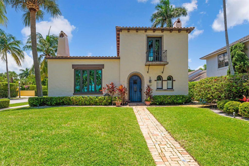 Photo of 3517 Washington Road, West Palm Beach, FL 33405 (MLS # R11002436)