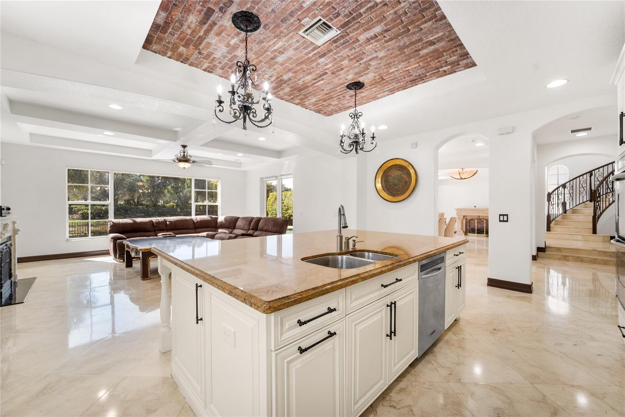 Heron Bay - Banyan Isles - Residential