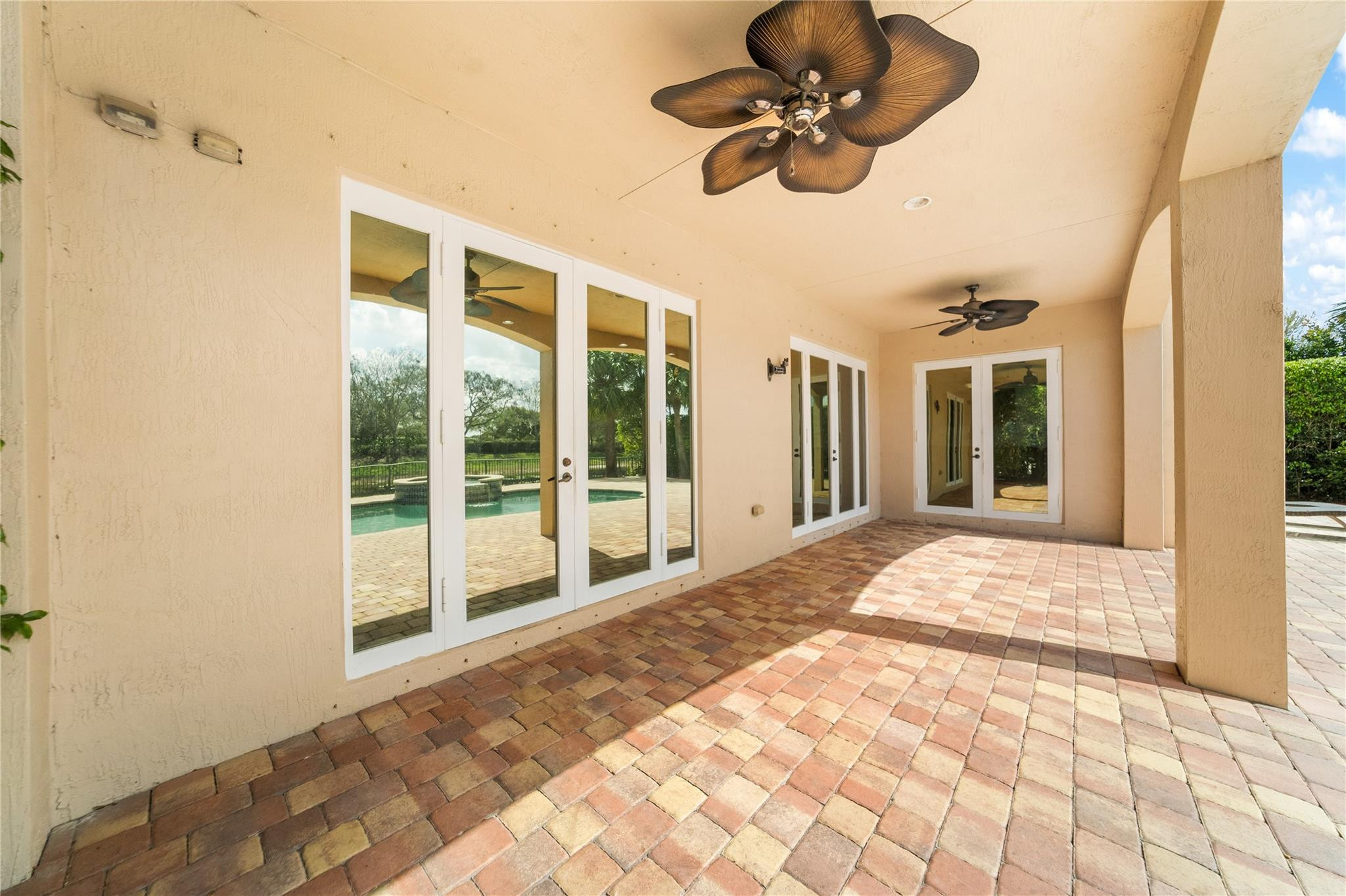 Heron Bay - Banyan Isles - Residential