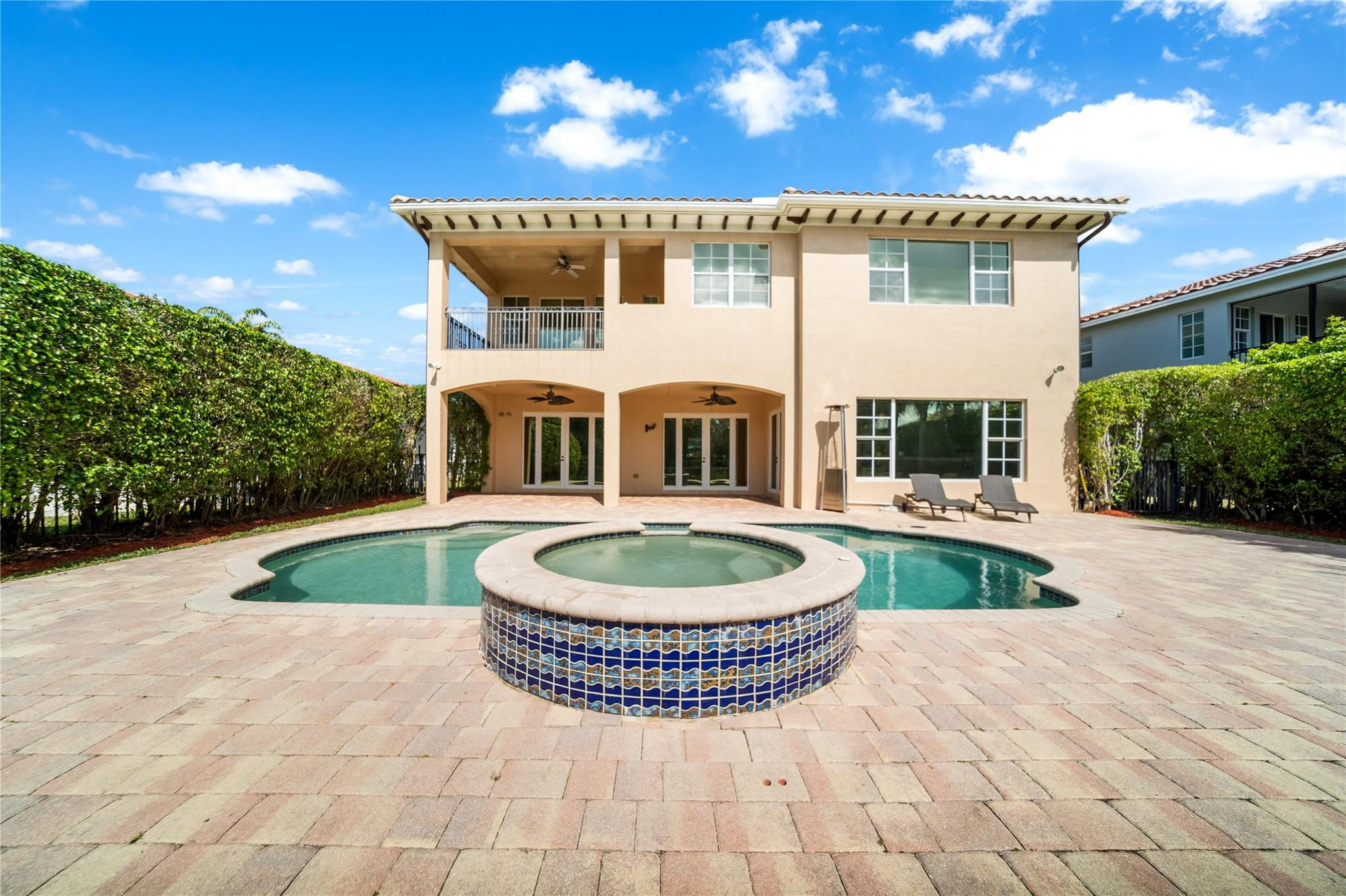 Heron Bay - Banyan Isles - Residential