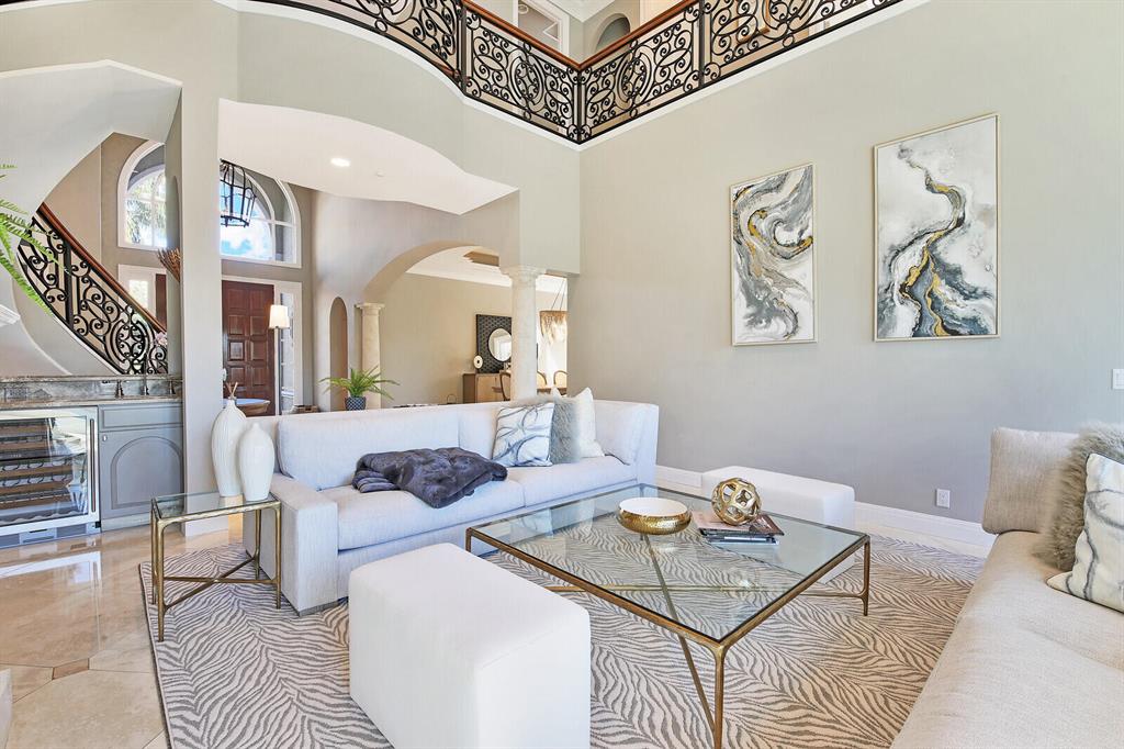 BARROW ISLAND AT JONATHAN - Residential