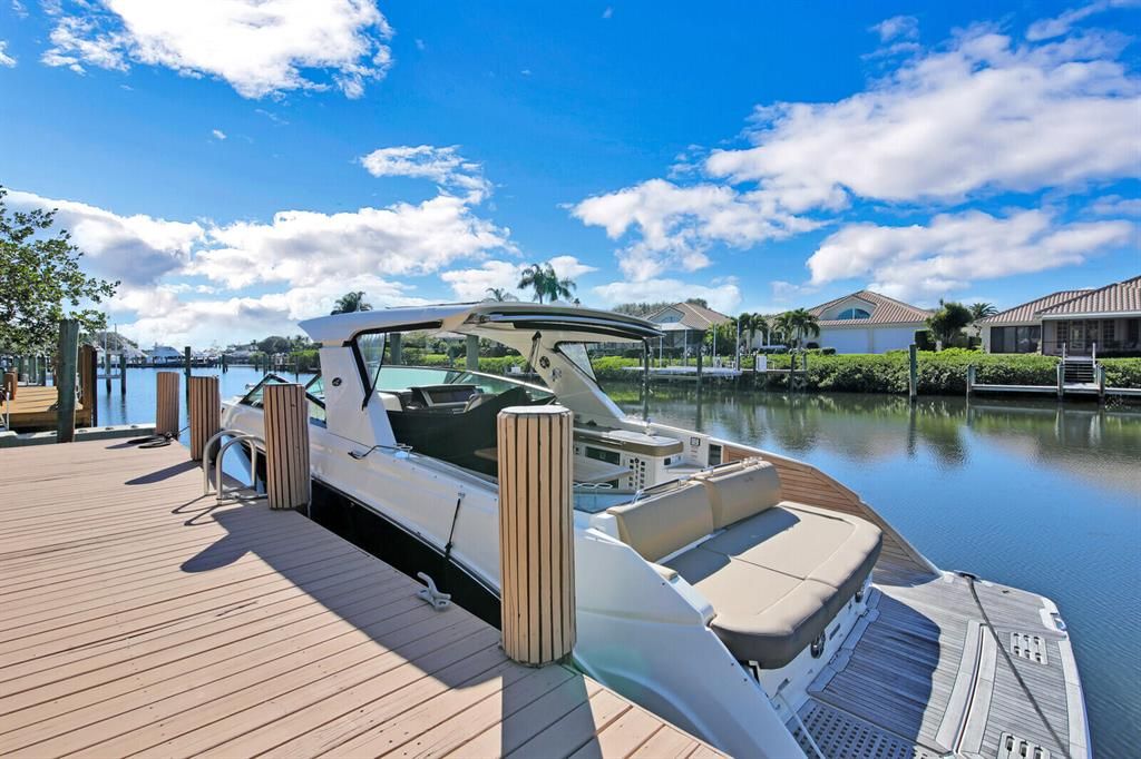 Photo of 3370 Bridgegate Drive, Jupiter, FL 33477 (MLS # R10772634)