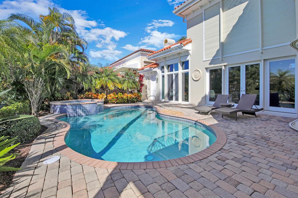 BARROW ISLAND AT JONATHAN - Residential