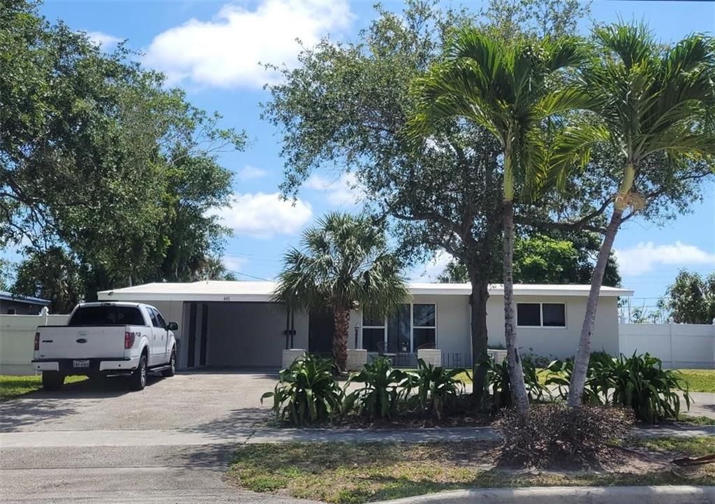 Photo of 416 Prosperity Farms Rd, North Palm Beach, FL 33408 (MLS # F10328582)