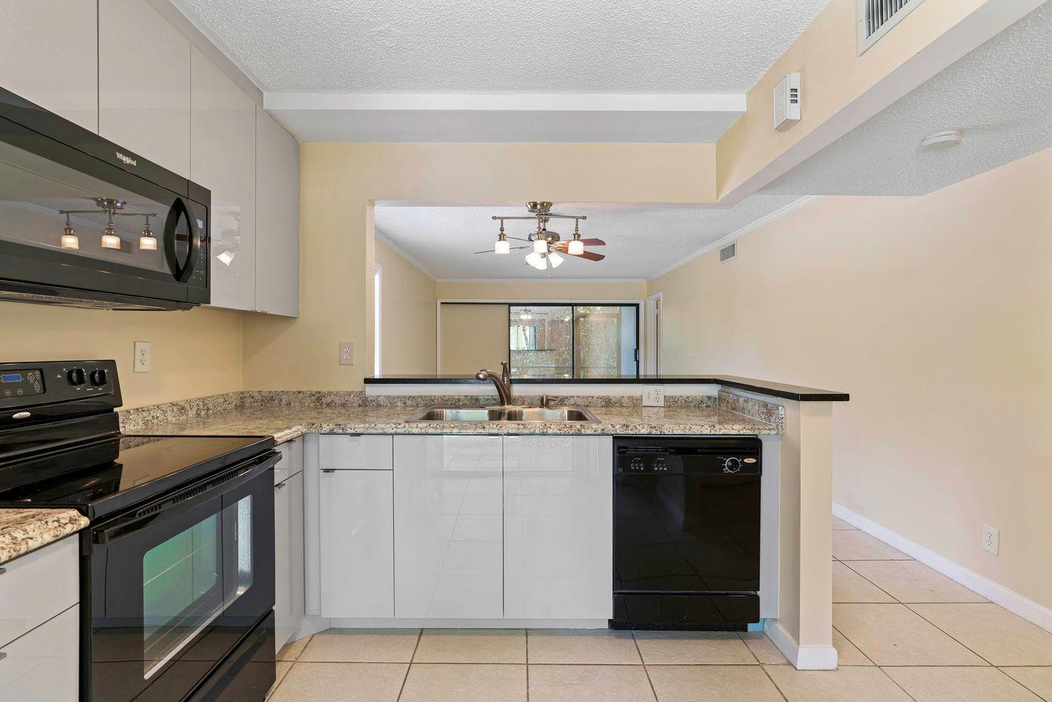 3275 Frederick 15d Boulevard 15 D