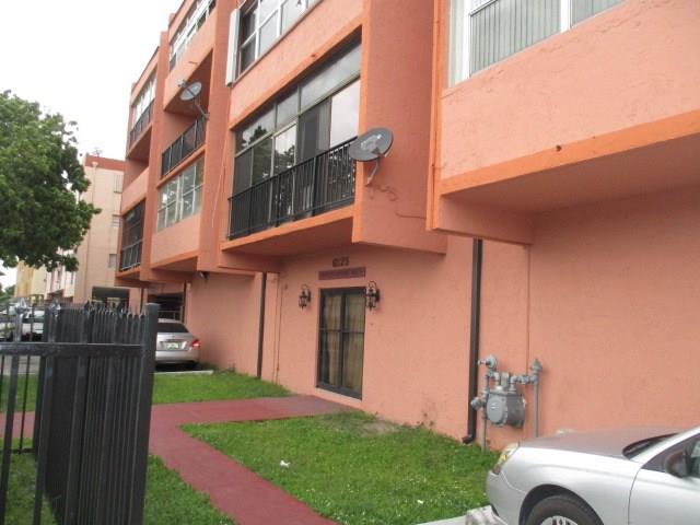 PALMETTO GARDENS NORTH CO - Residential