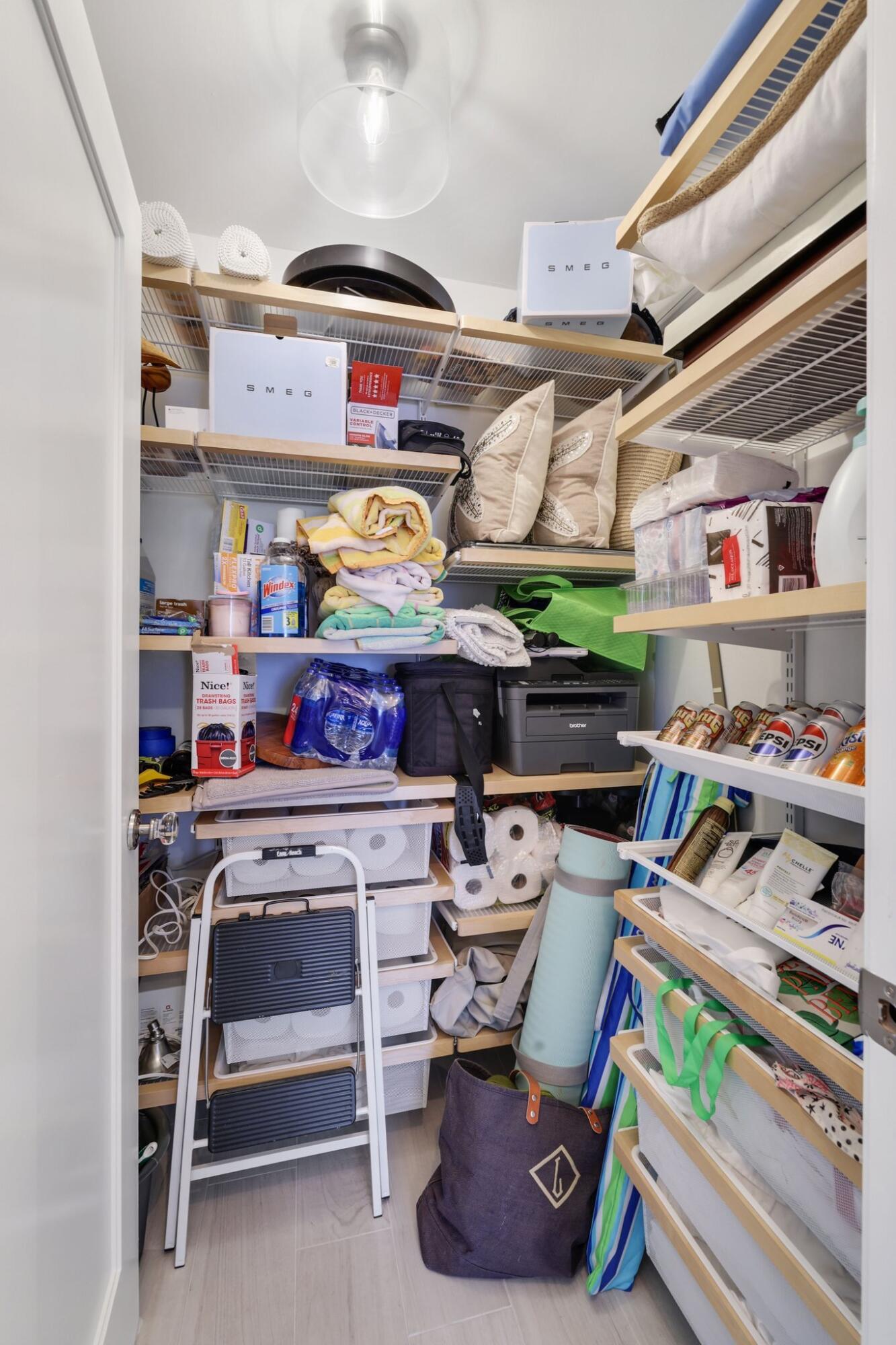 AMBASSADORS V NORTH CONDO - Residential