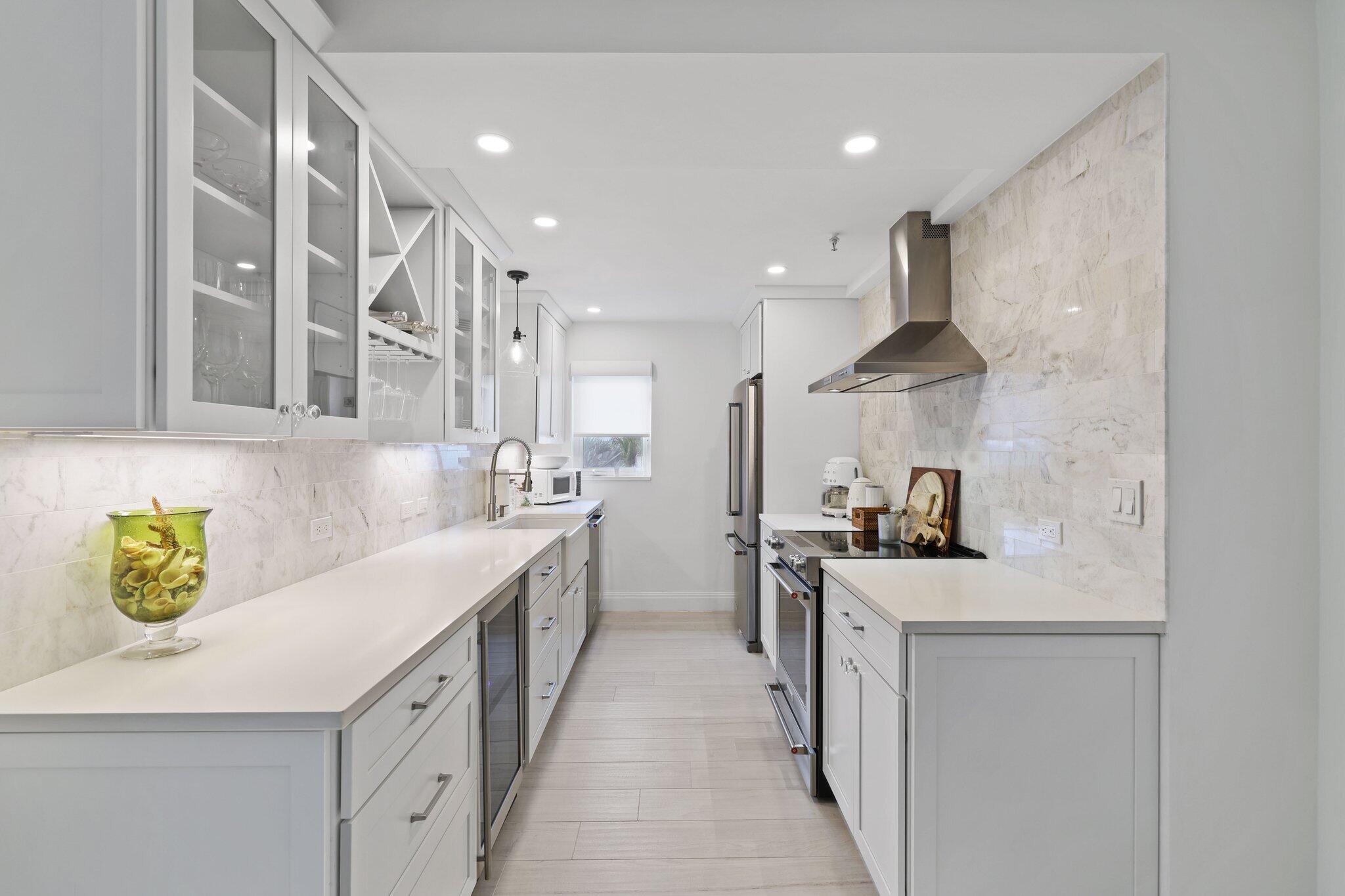 3221 S Ocean Boulevard 301