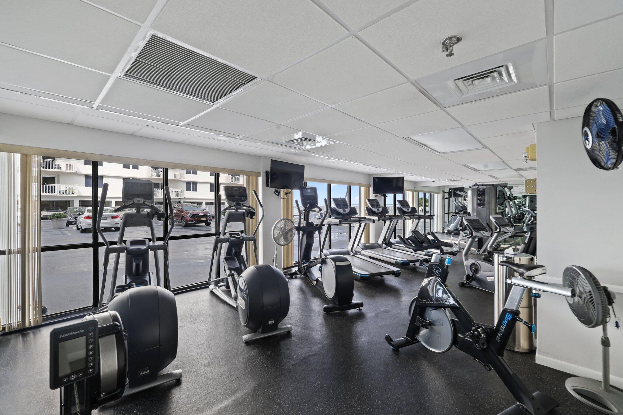 AMBASSADORS V NORTH CONDO - Residential