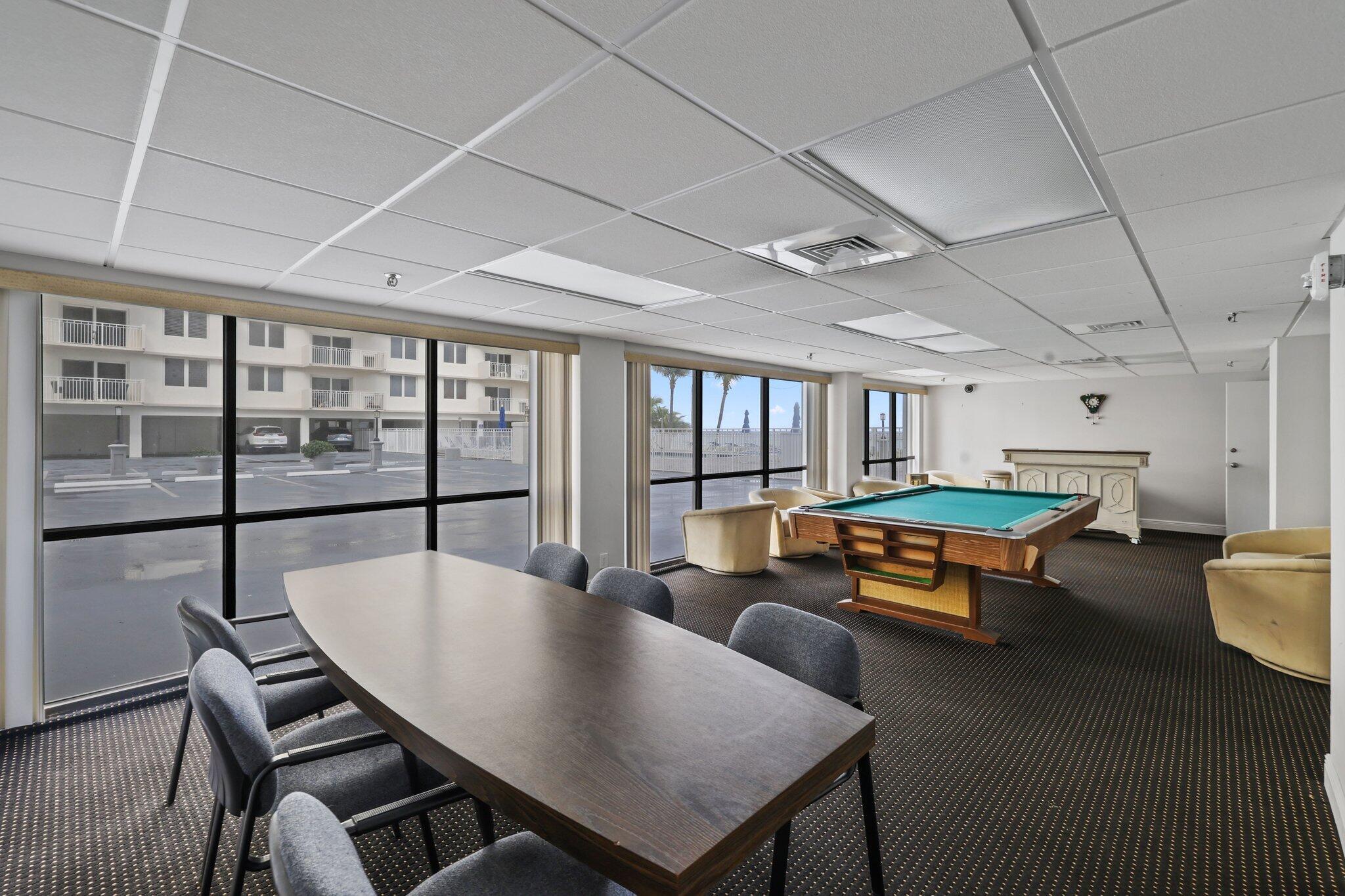 AMBASSADORS V NORTH CONDO - Residential