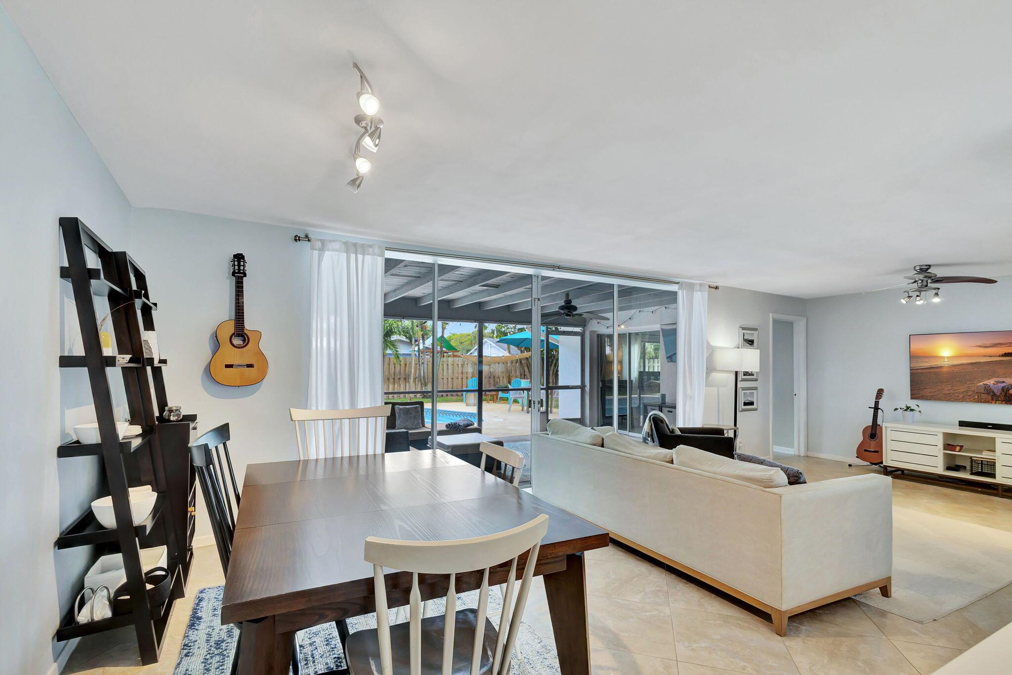 PALM BEACH GARDENS 3 - Residential