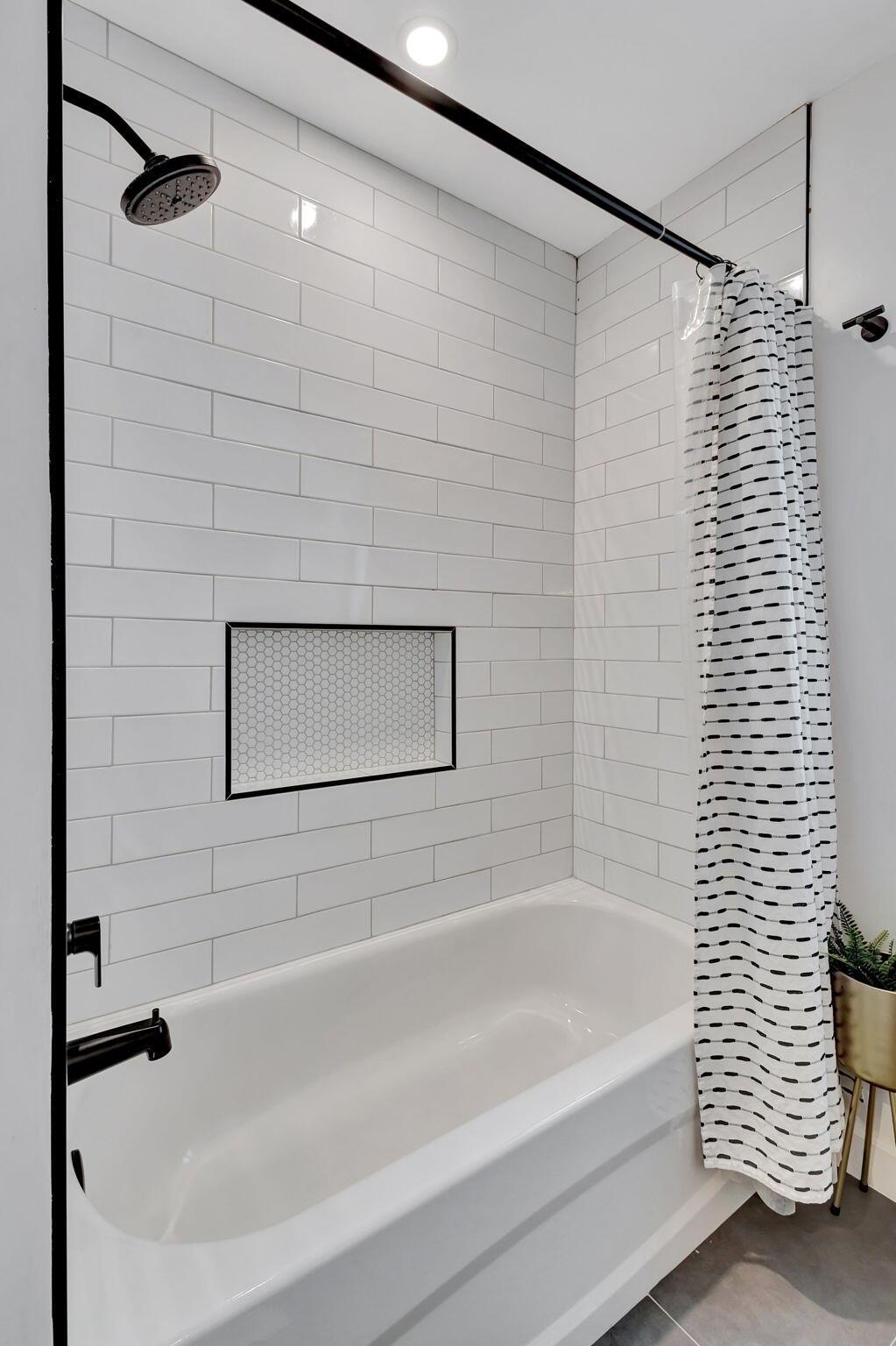 PALM BEACH GARDENS 3 - Residential