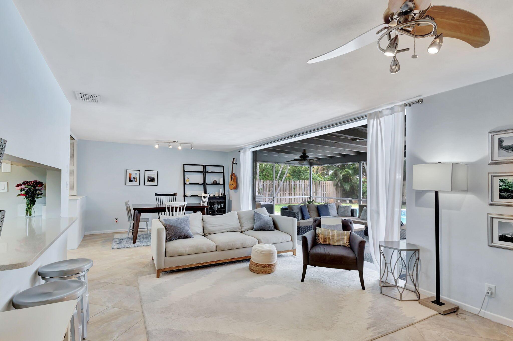 PALM BEACH GARDENS 3 - Residential