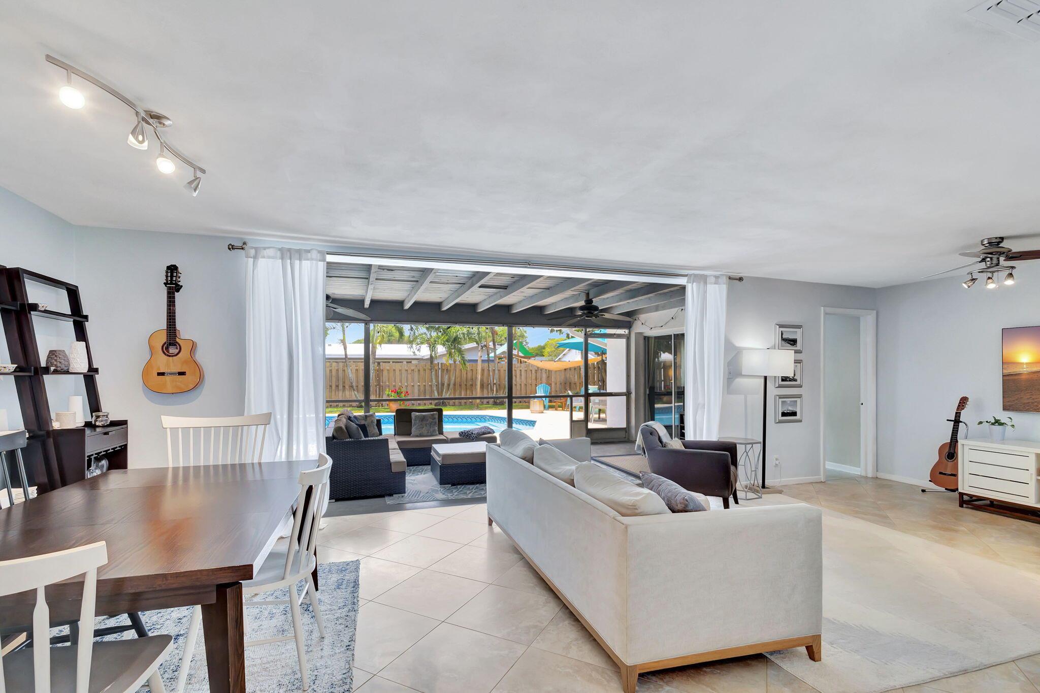 PALM BEACH GARDENS 3 - Residential