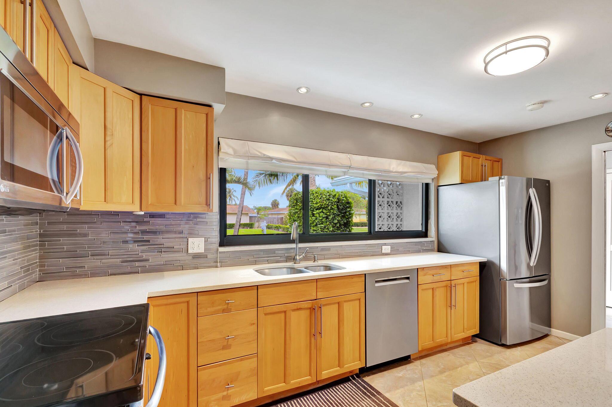 PALM BEACH GARDENS 3 - Residential