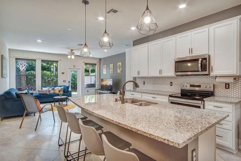 Photo of 2374 Post Street, Palm Springs, FL 33406 (MLS # B26035450)