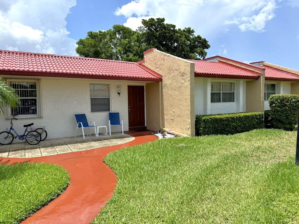 Photo of 161 Lake Anne Drive #161, West Palm Beach, FL 33411 (MLS # F10455756)