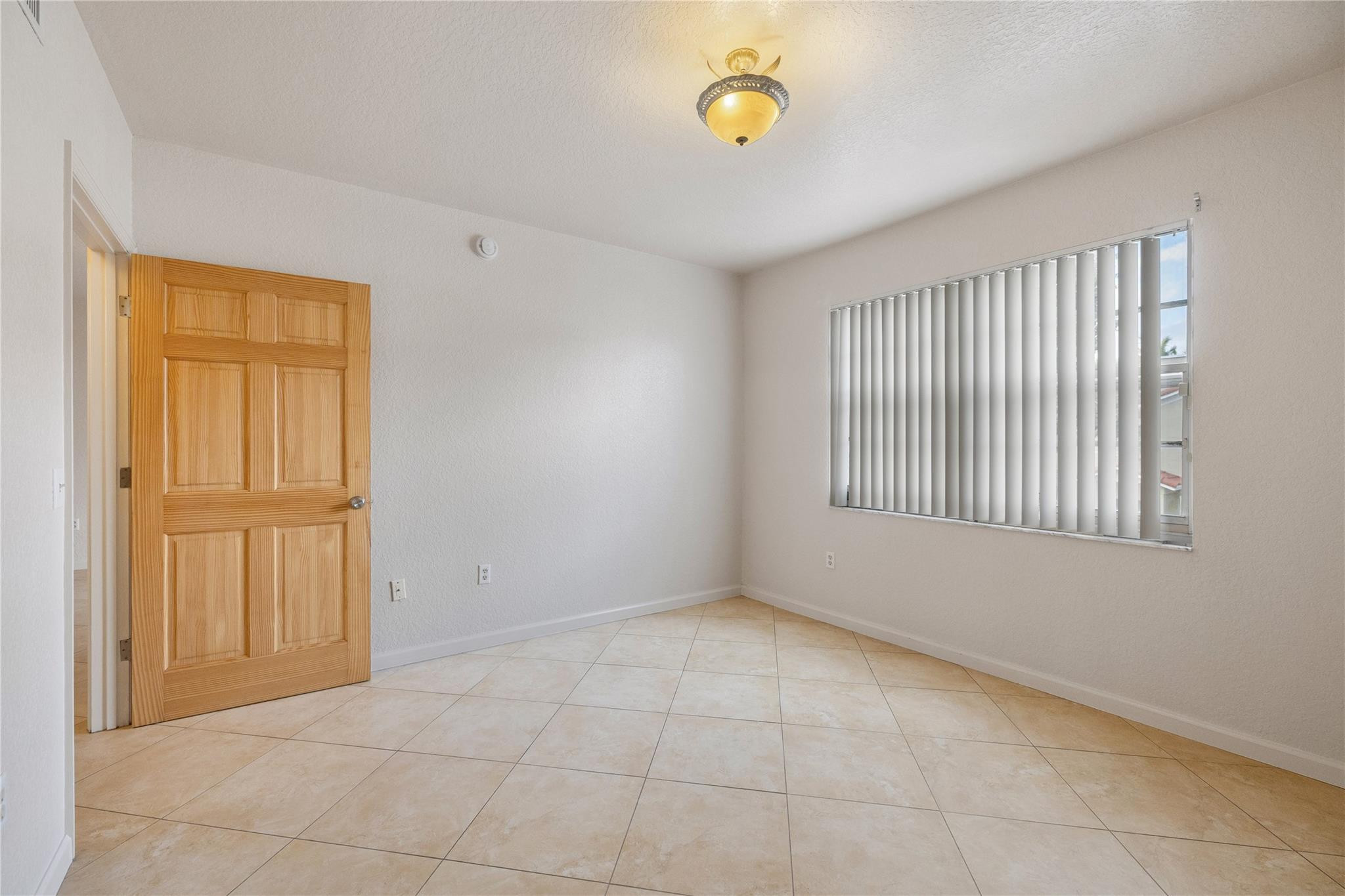 BELMONT AT NORTH LAUDERDA - Residential Lease