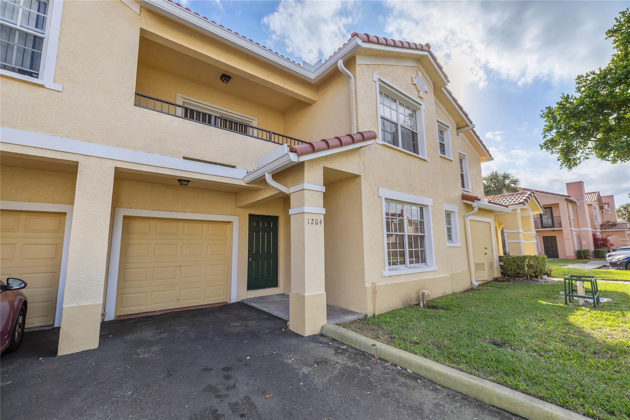 BELMONT AT NORTH LAUDERDA - Residential Lease