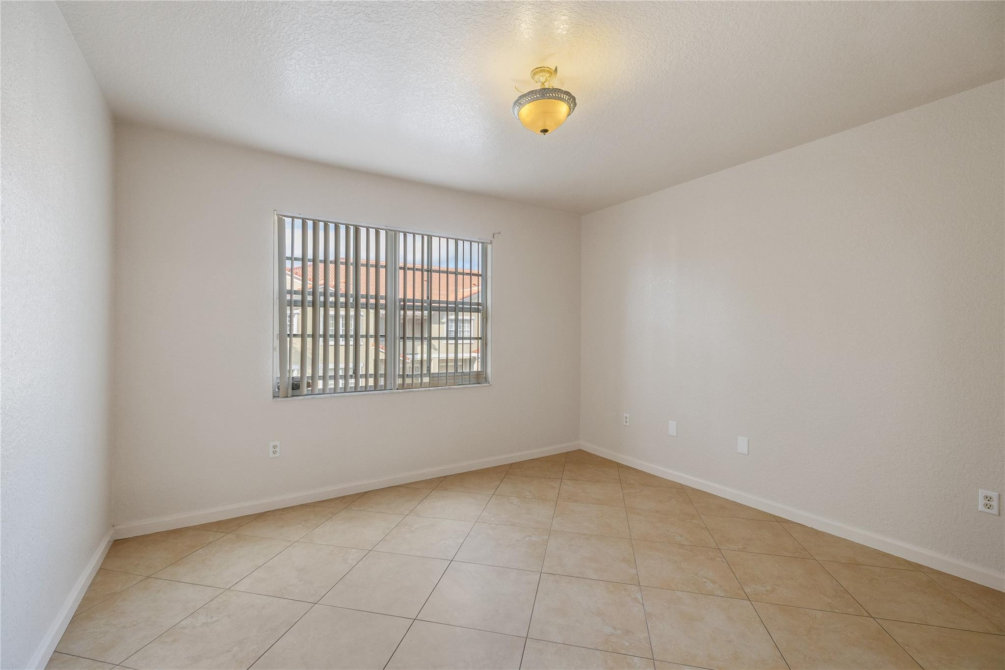 BELMONT AT NORTH LAUDERDA - Residential Lease