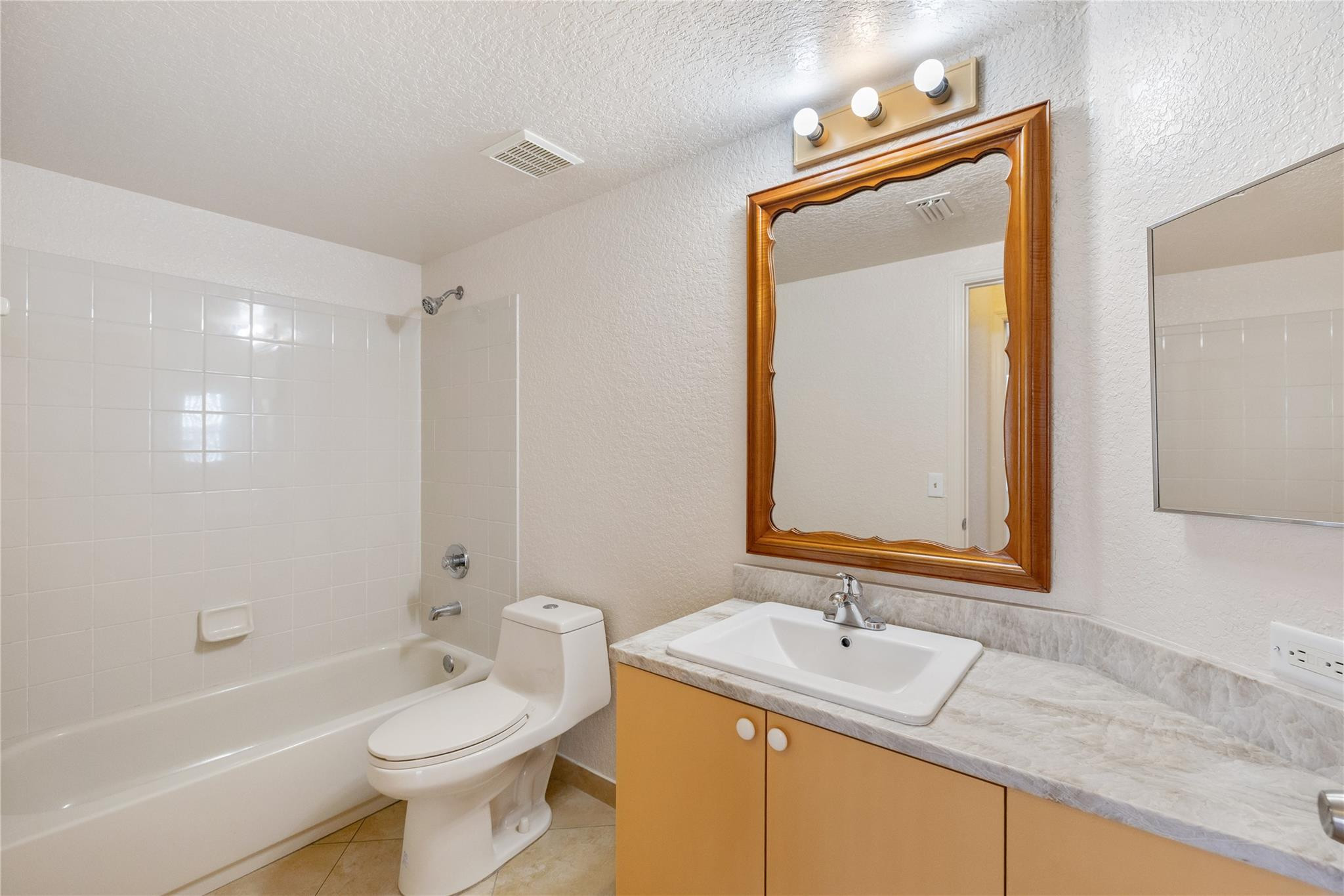 BELMONT AT NORTH LAUDERDA - Residential Lease