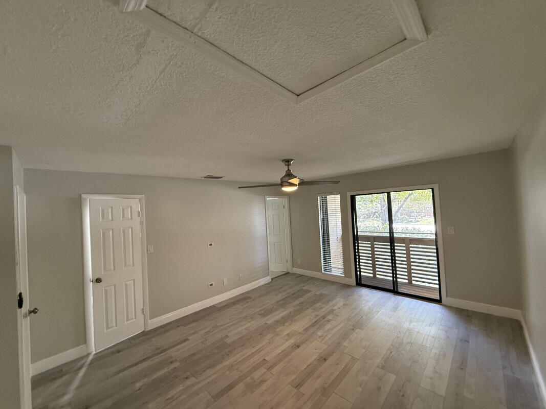 MAPLEWOOD TOWNHOUSES CONDO - Residential Lease