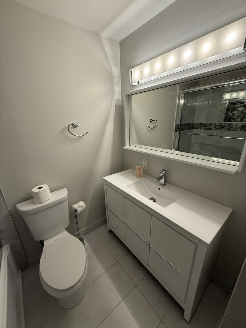 MAPLEWOOD TOWNHOUSES CONDO - Residential Lease