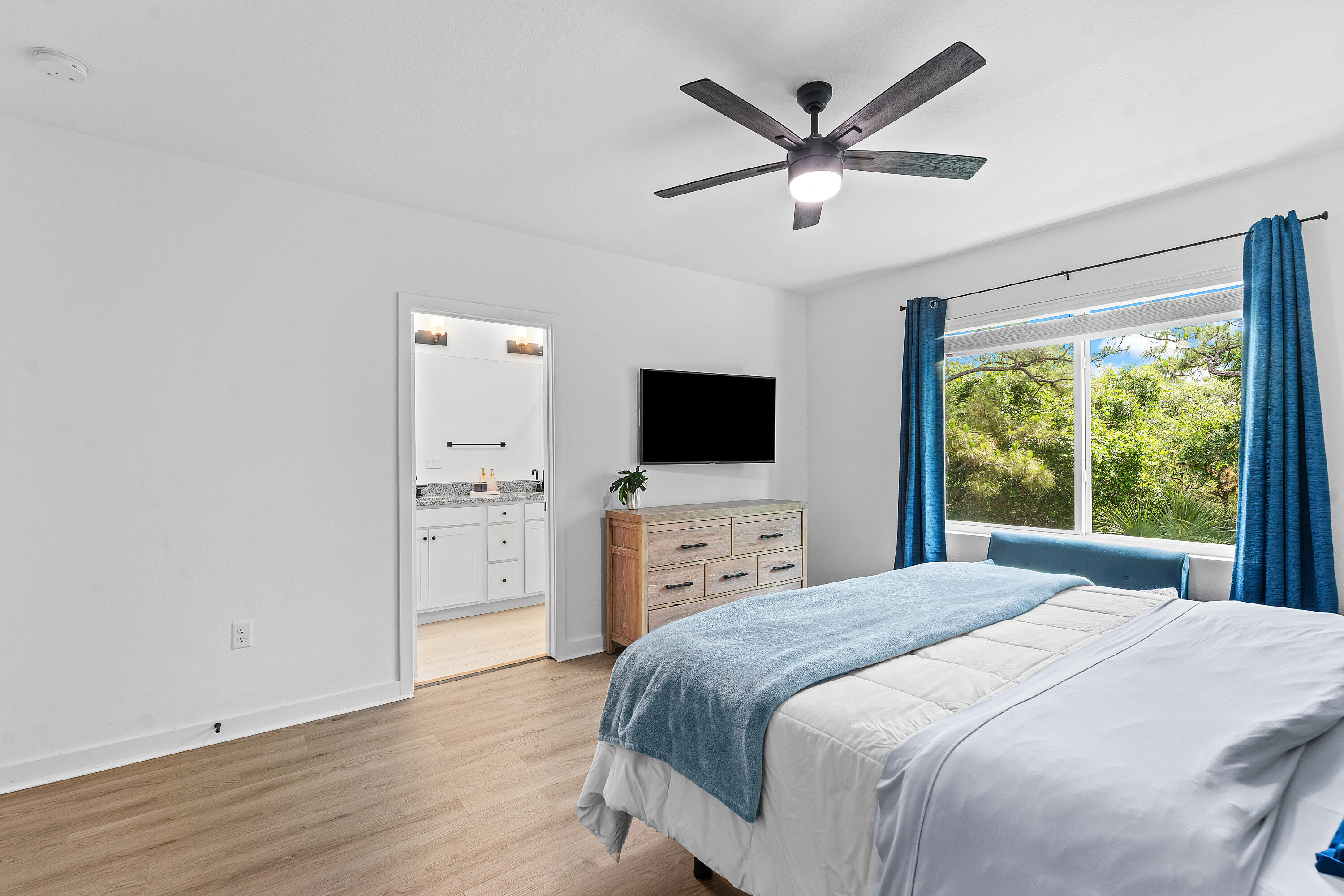 Hawks Ridge - Residential