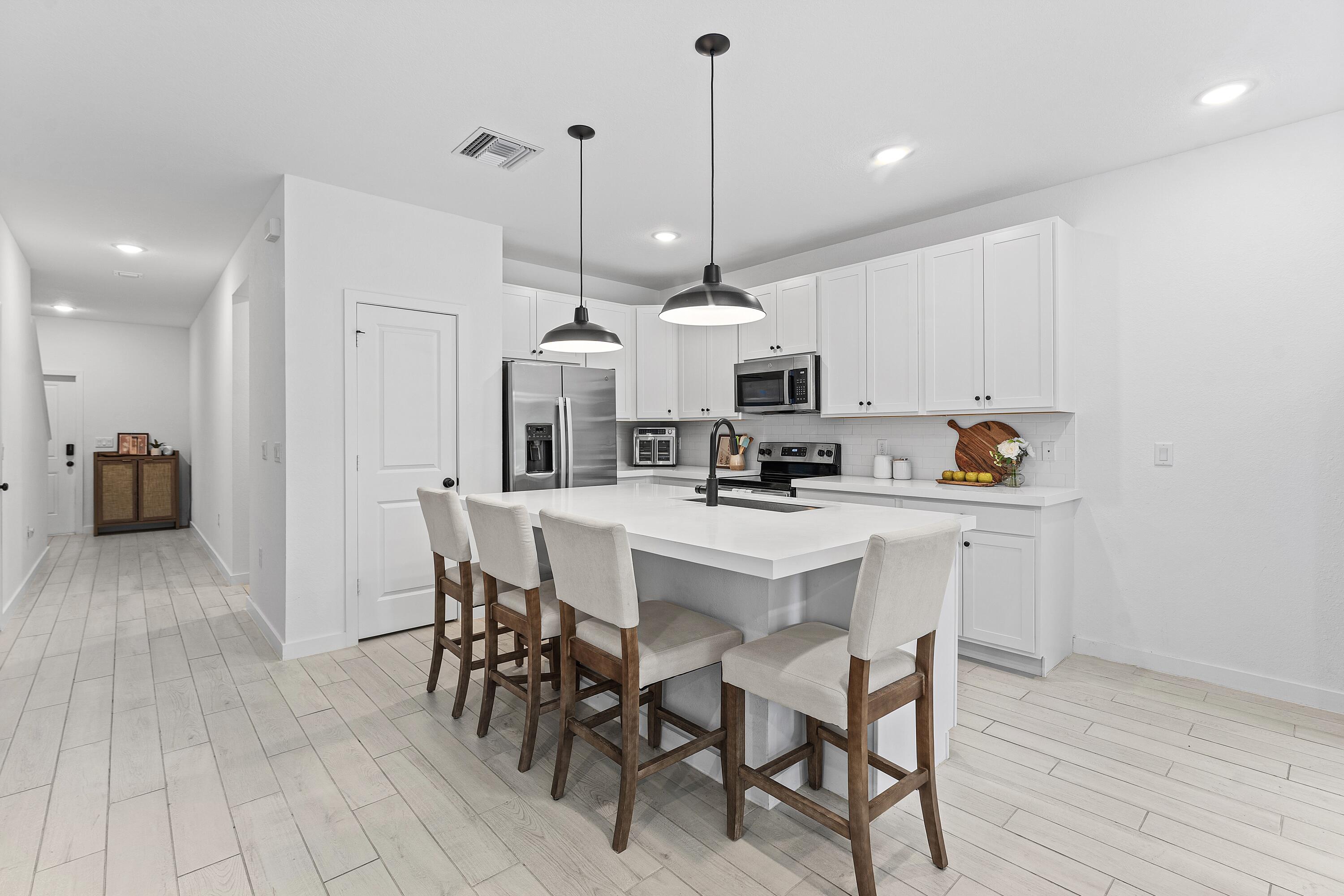 Hawks Ridge - Residential
