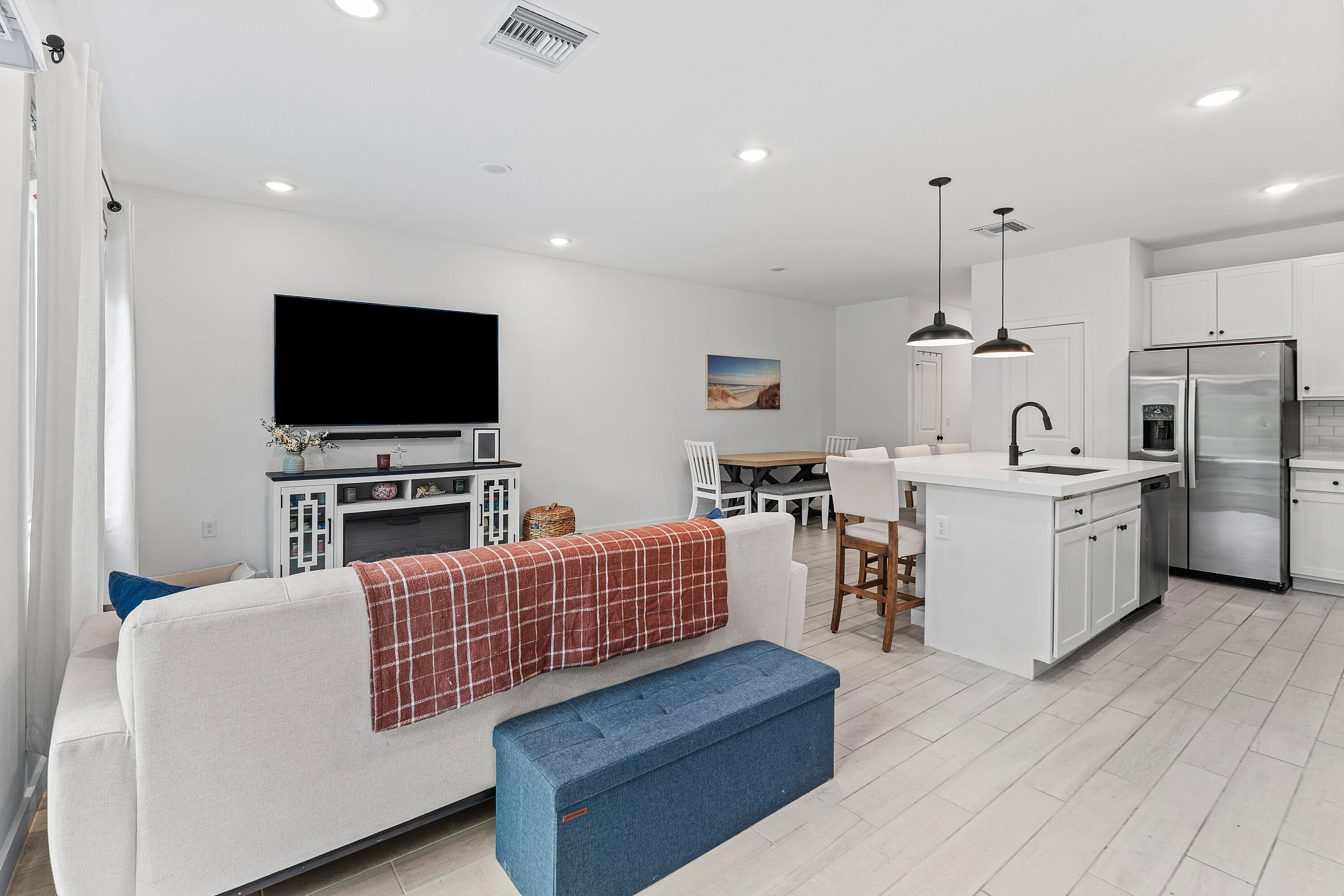 Hawks Ridge - Residential