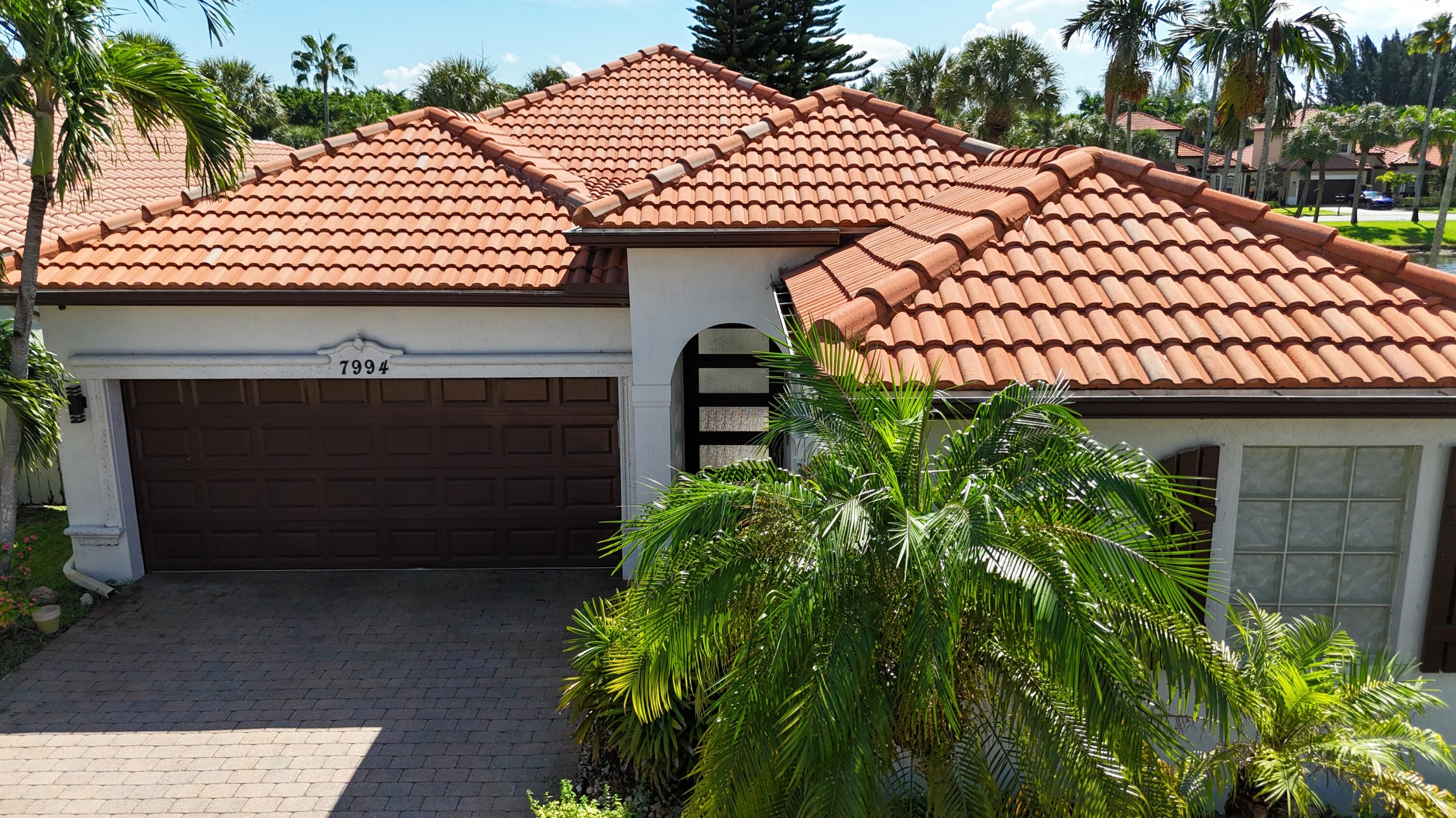 7994 SAW PALMETTO Lane