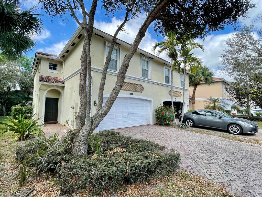 Photo of 9085 Villa Palma Lane, Palm Beach Gardens, FL 33418 (MLS # R10869040)