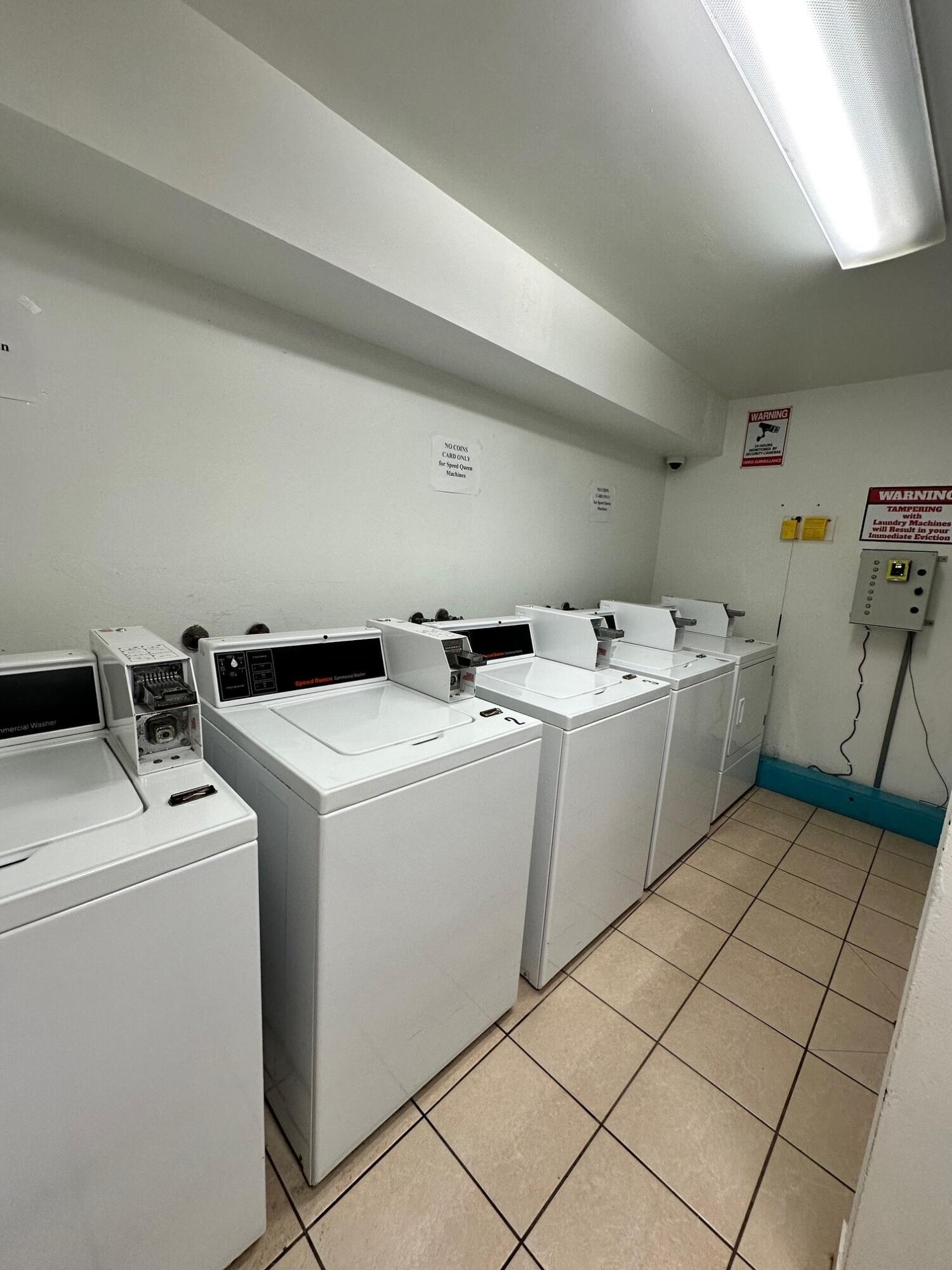 casa del rio - Residential Lease