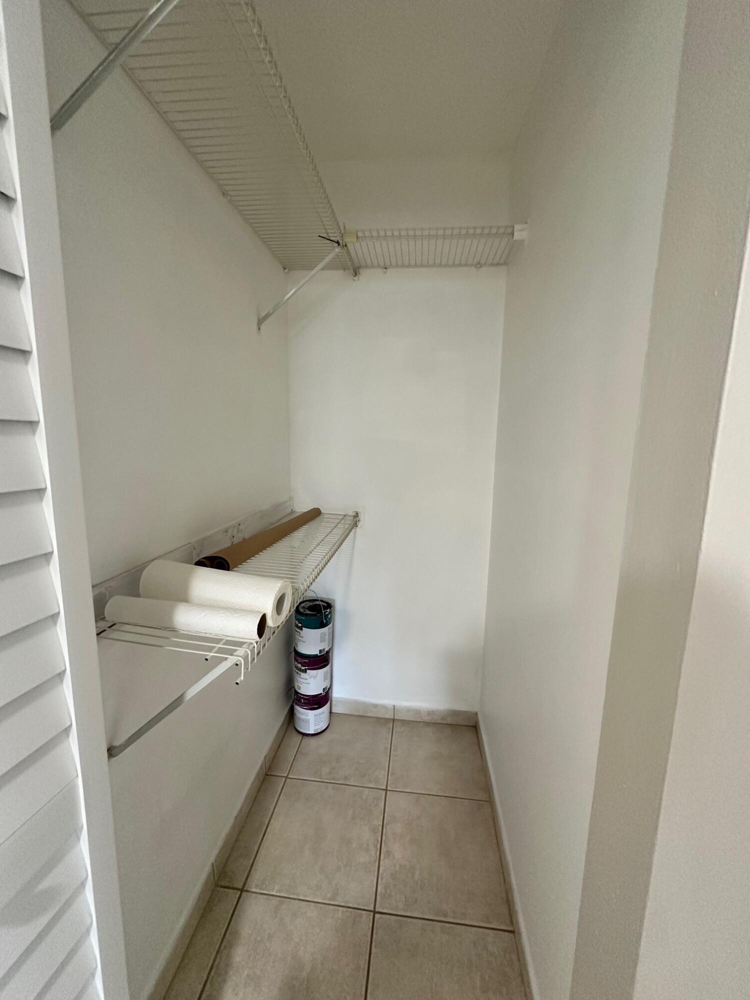 casa del rio - Residential Lease