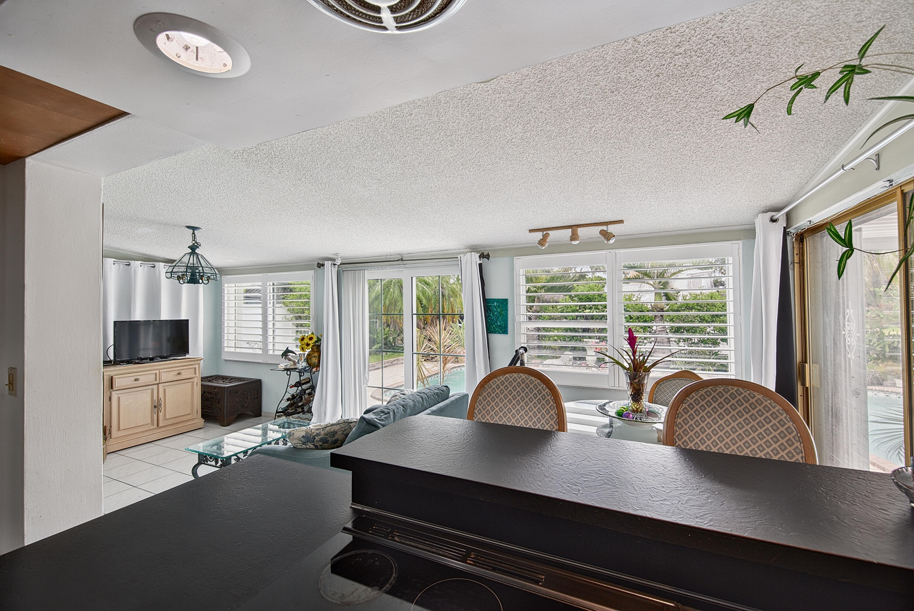 SOUTH NEW RIVER ISLES SEC - Residential