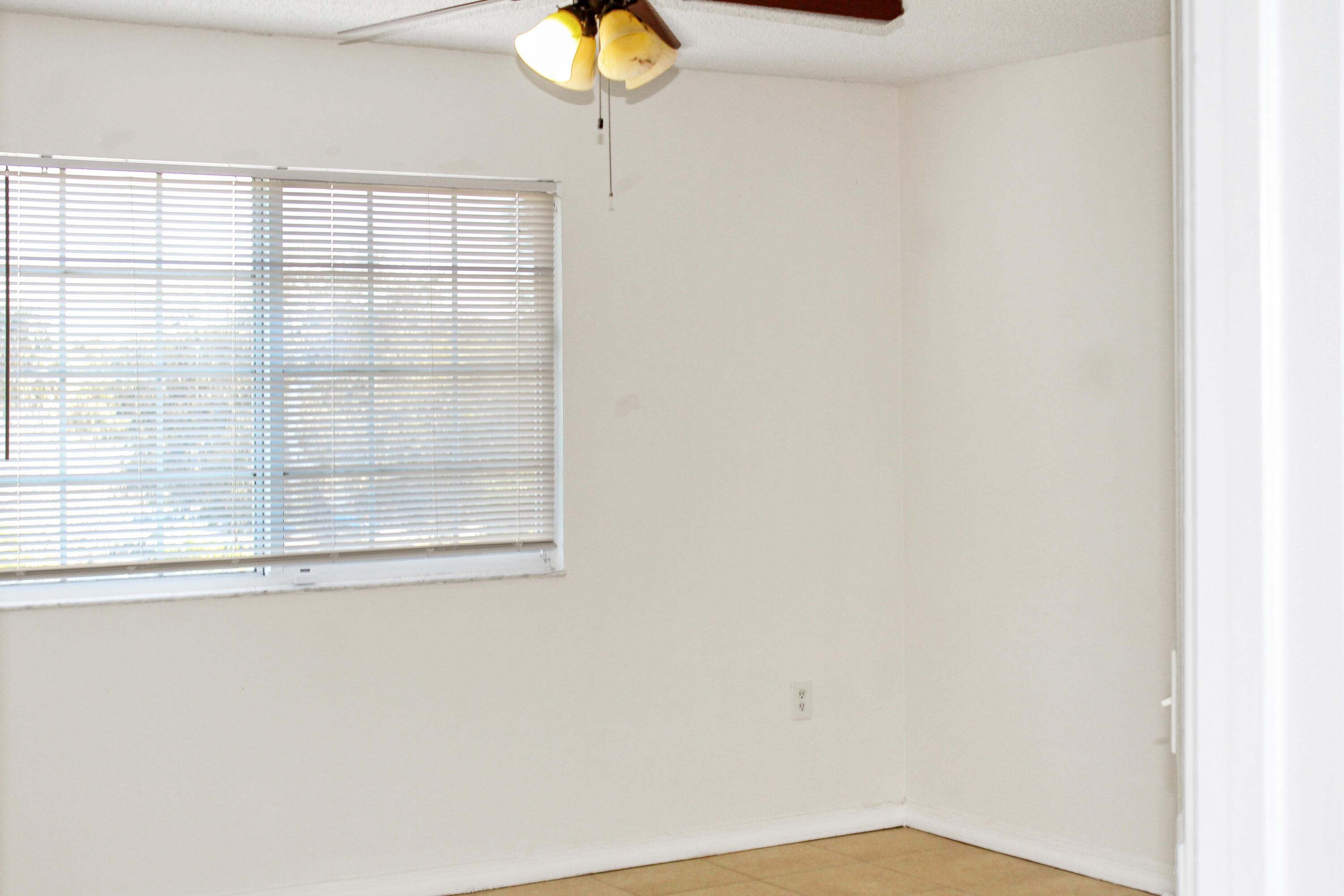 EVERGREEN LAKES CONDO - Residential Lease