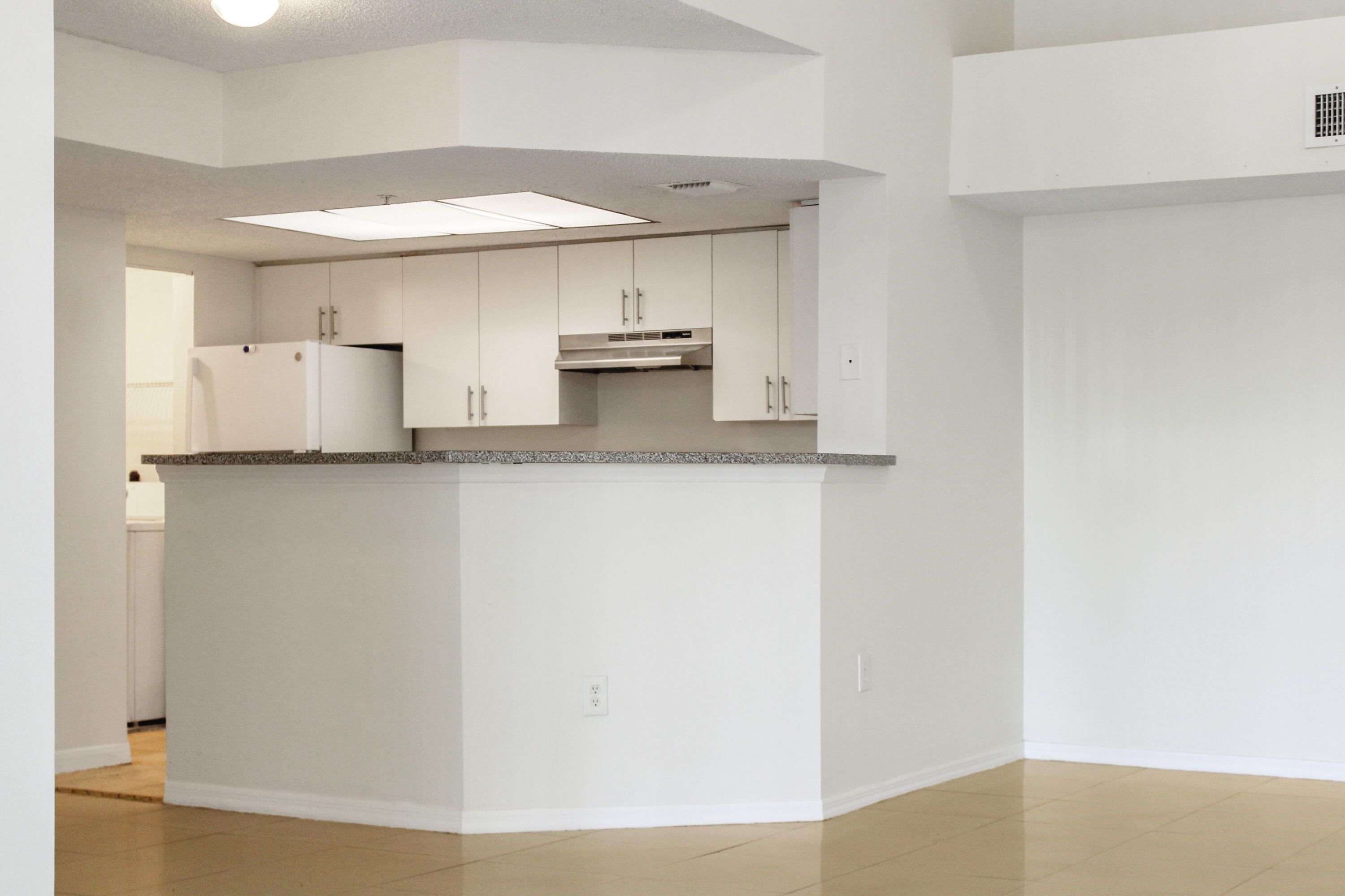 EVERGREEN LAKES CONDO - Residential Lease