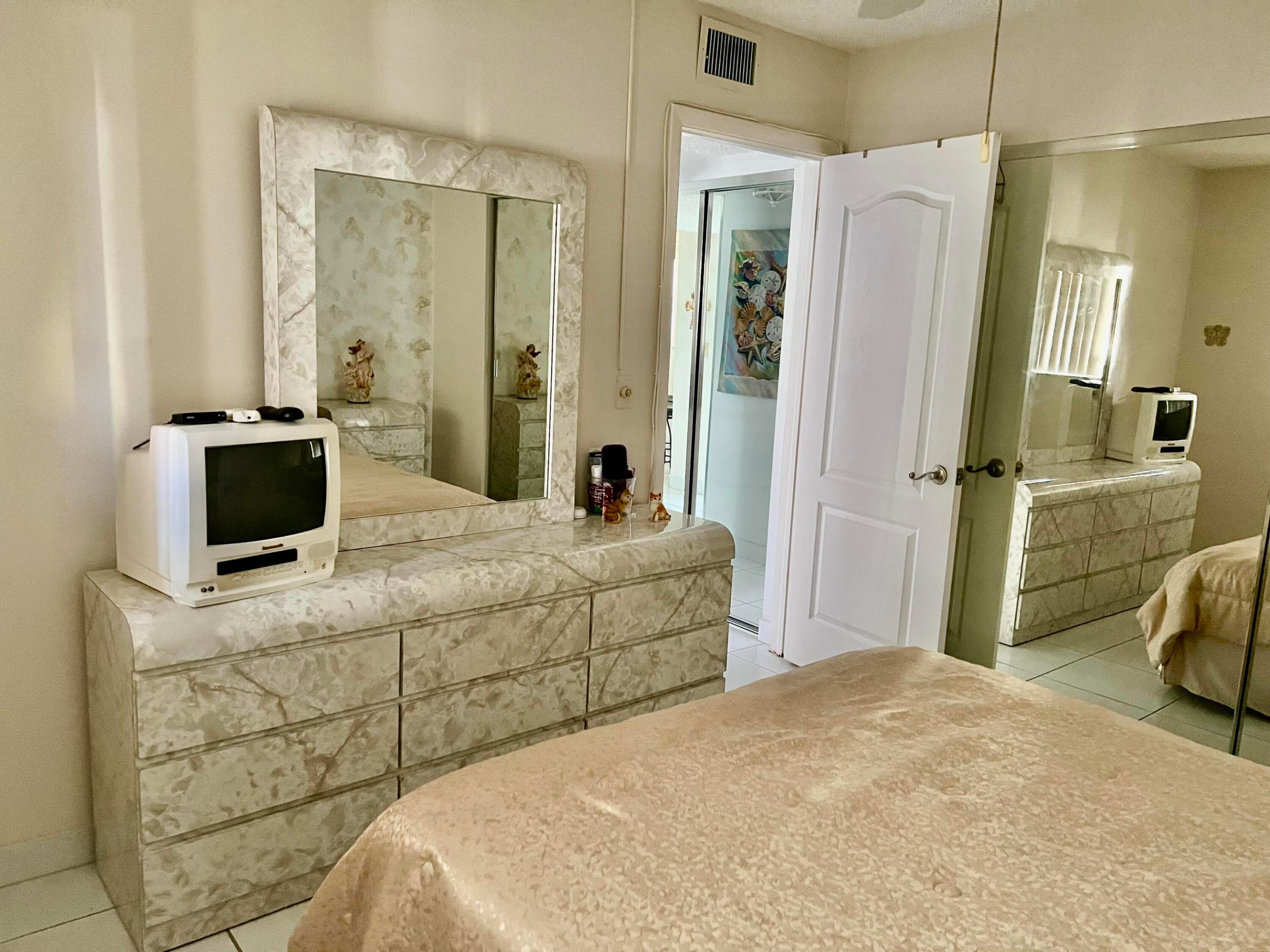 ROYAL PARK GARDENS II-K CONDO - Residential