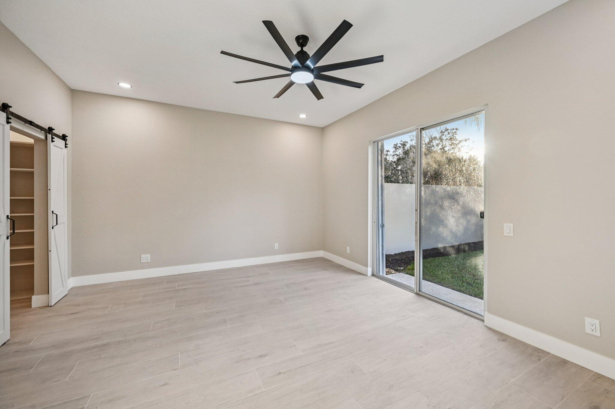 THE RETREAT - Residential