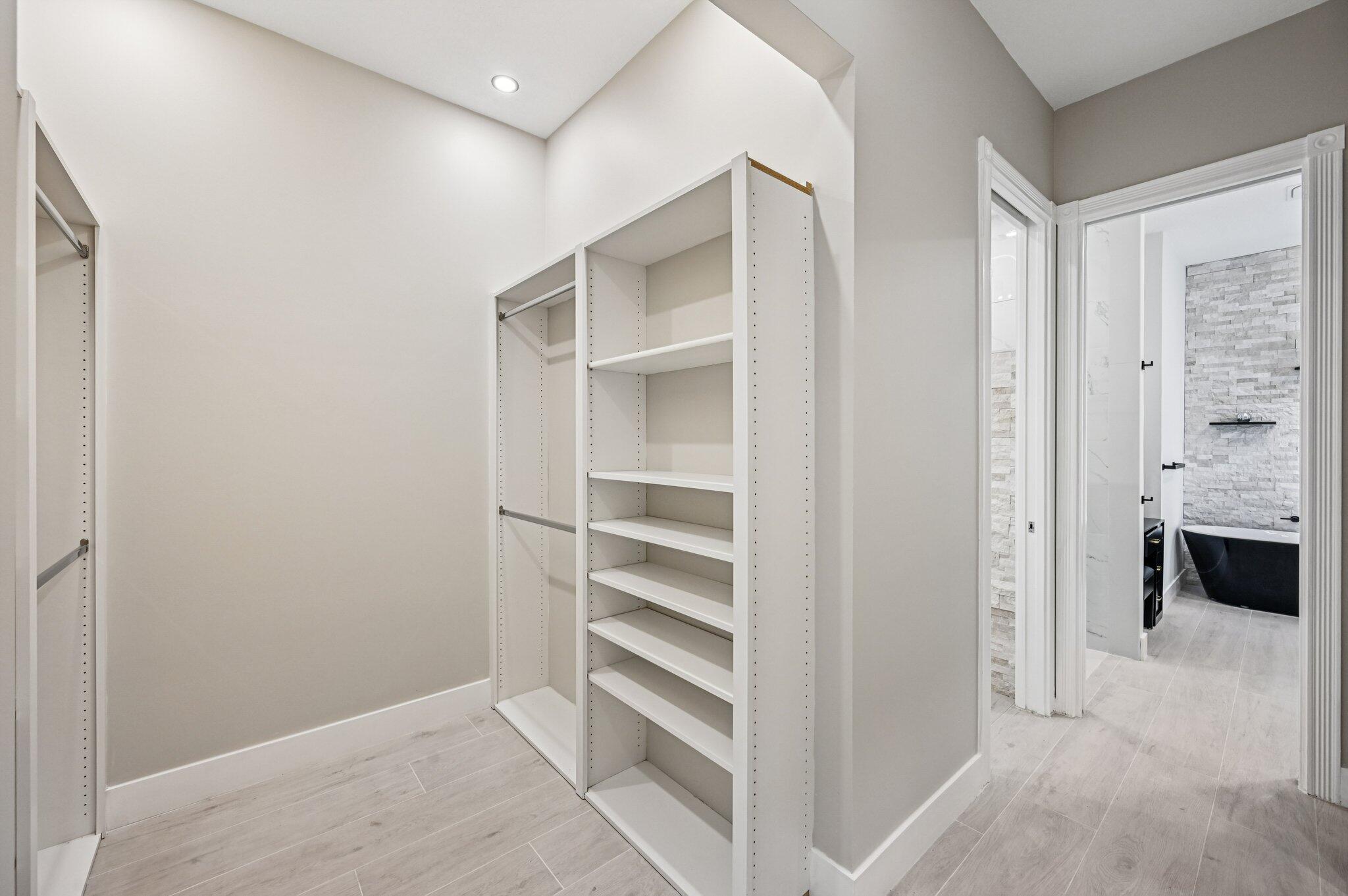 THE RETREAT - Residential