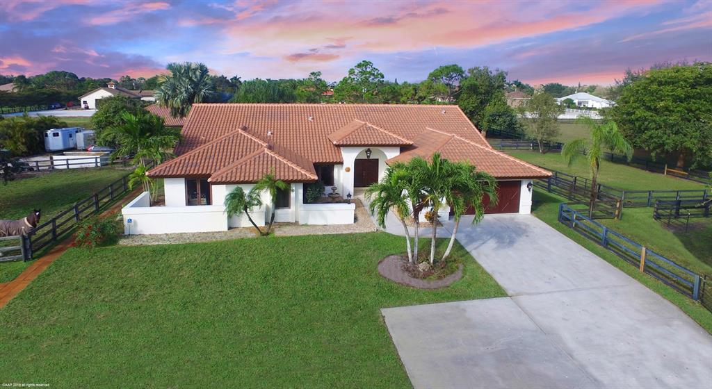 PADDOCK PARK 2 OF WELLINGTON - Residential