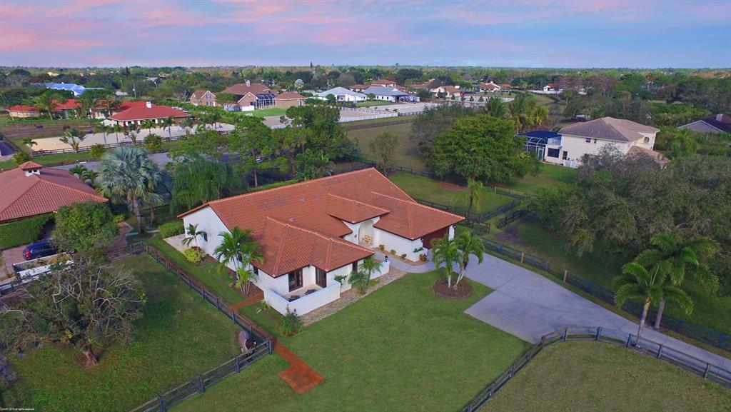 PADDOCK PARK 2 OF WELLINGTON - Residential