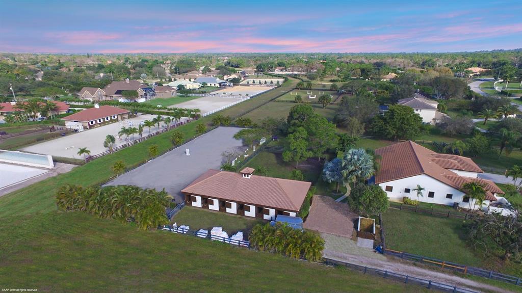 PADDOCK PARK 2 OF WELLINGTON - Residential