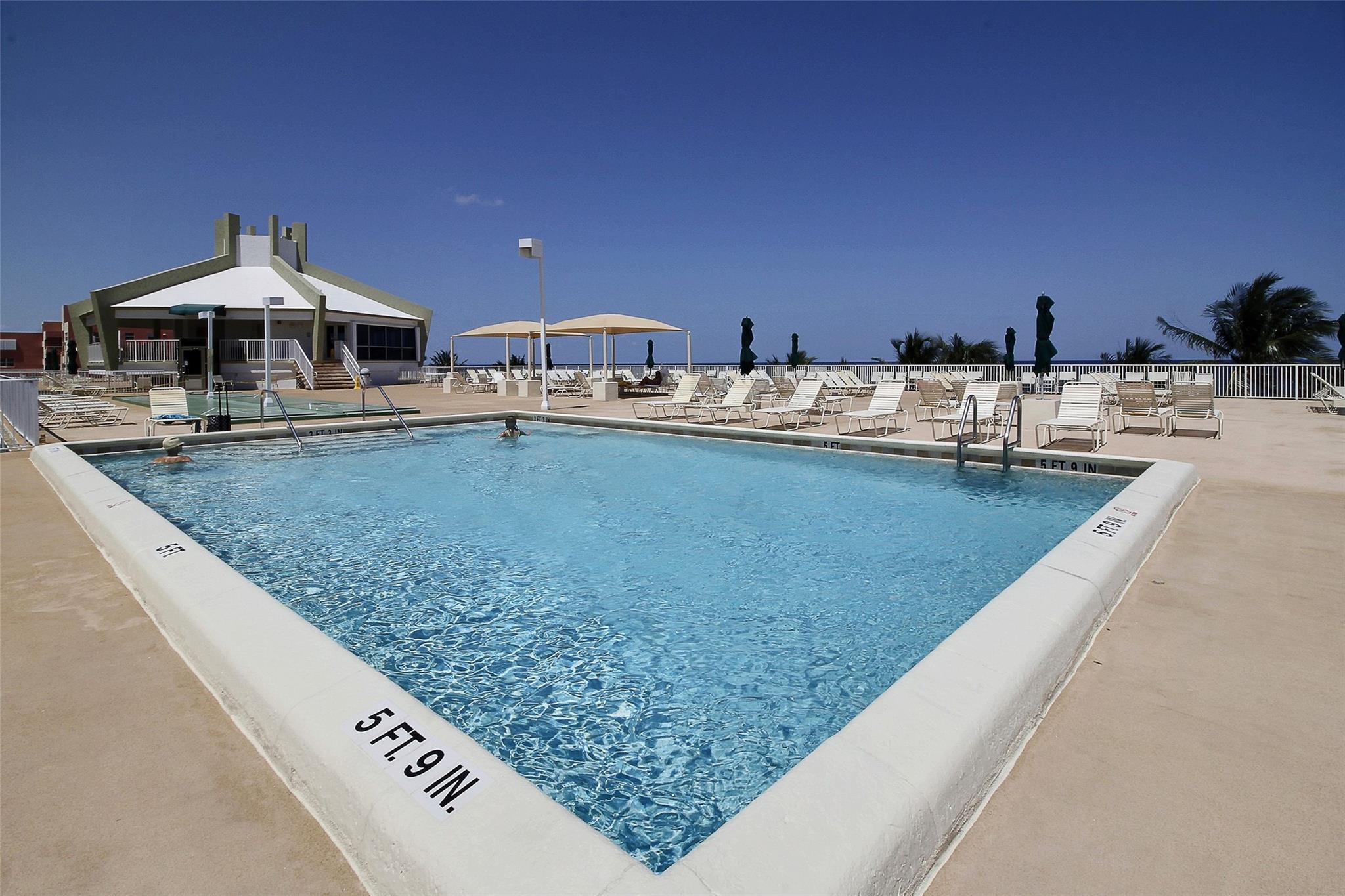 Pompano Beach Club North - Residential Lease