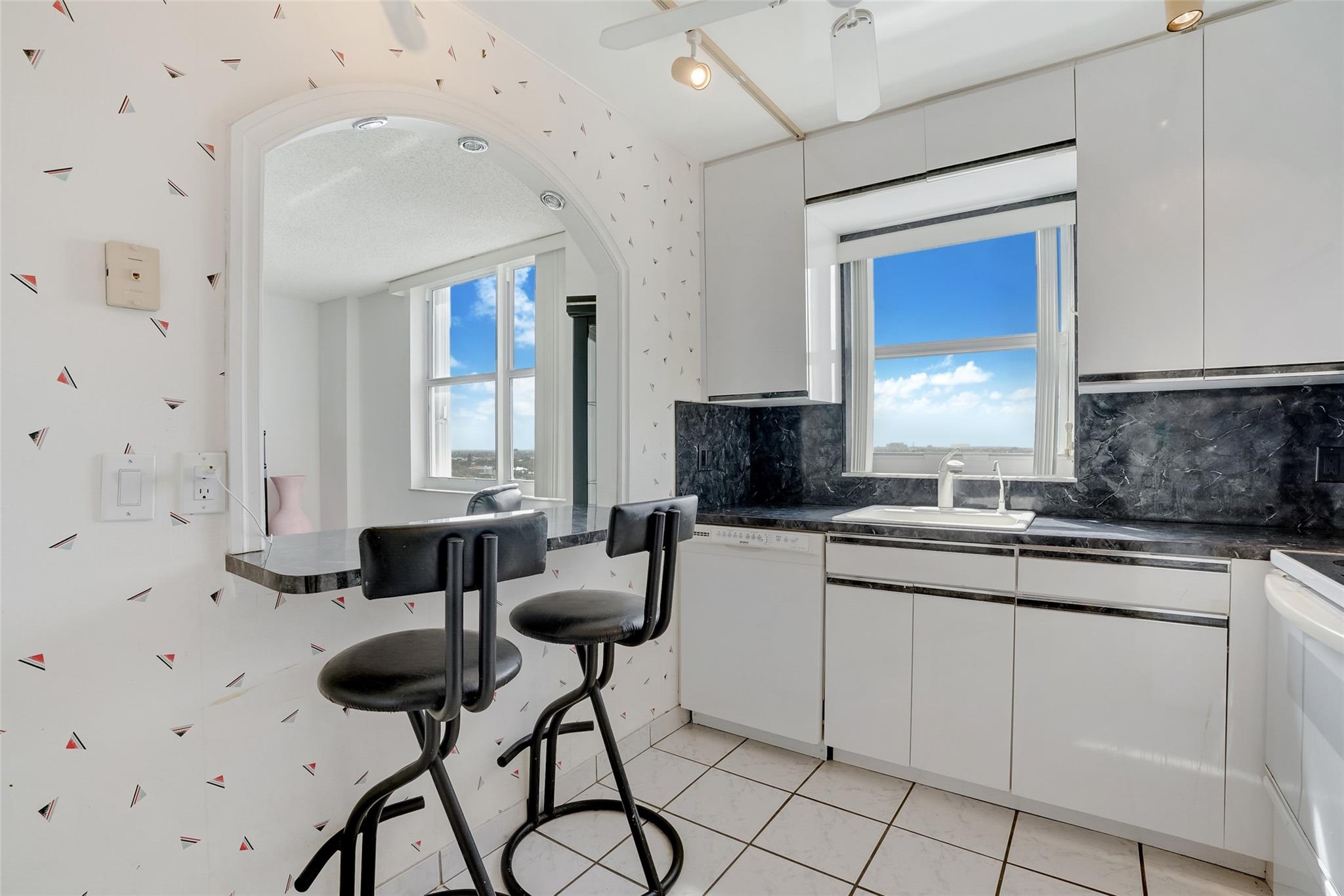 Pompano Beach Club North - Residential Lease