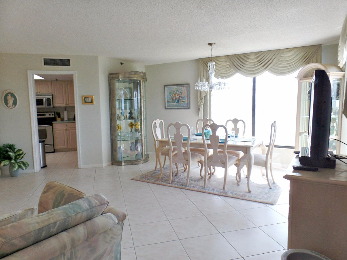 OCEAN VILLAGE - Residential