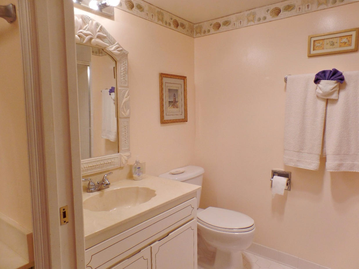 OCEAN VILLAGE - Residential