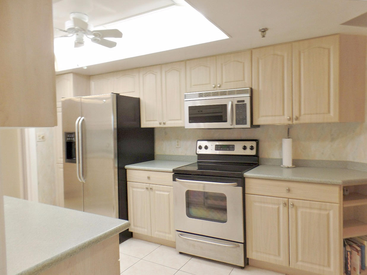 OCEAN VILLAGE - Residential