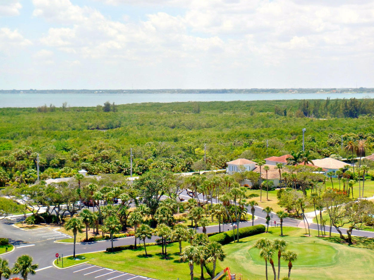 OCEAN VILLAGE - Residential