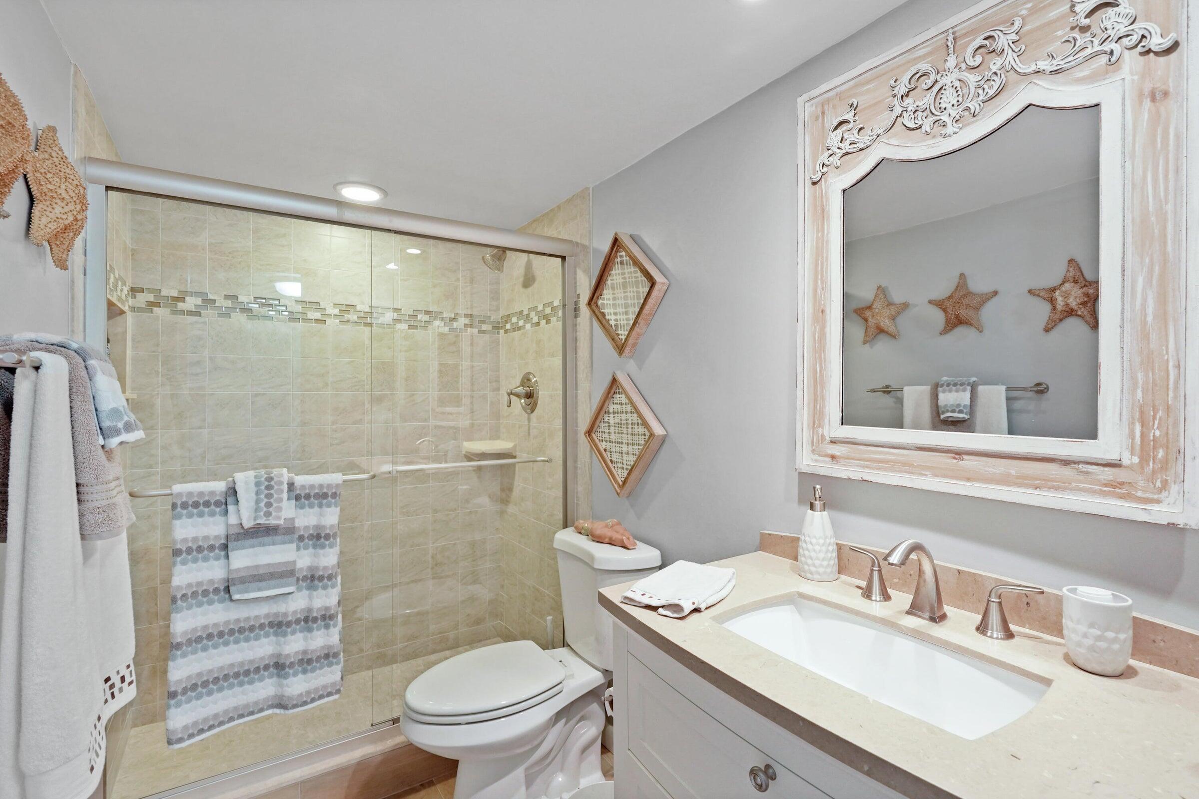 LAVERS DELRAY RACQUET CLUB CONDO - Residential Lease